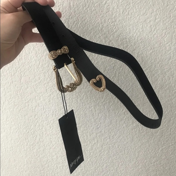 ▪️SOLD▪️Nasty Gal Heart Belt - Picture 5 of 6